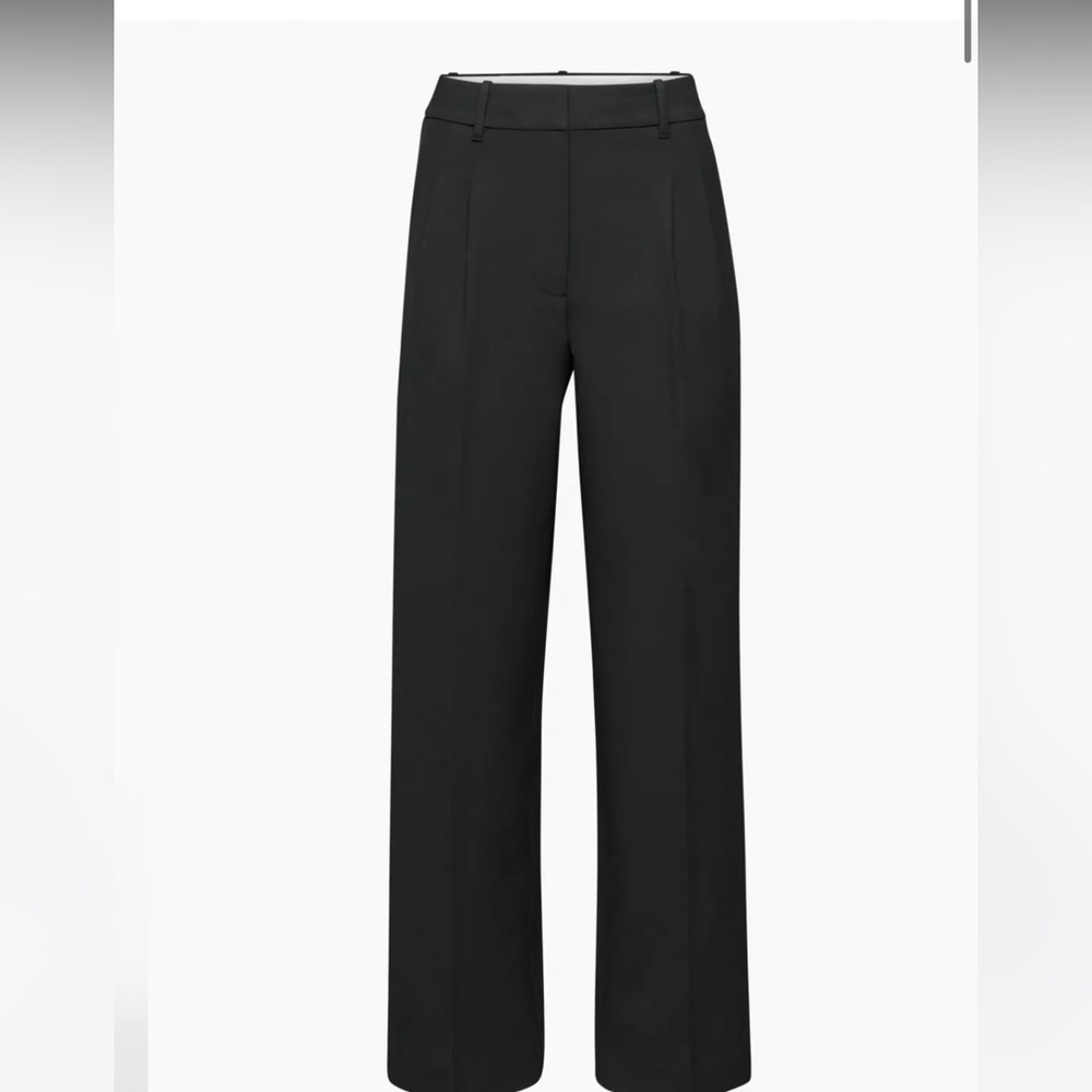 Aritzia Babaton effortless pant in size 2 LONG version